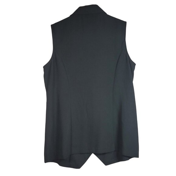 Chadwick's Two-Piece Set Black 16W Sleeveless Button Top Shorts Pull On Pleated - Picture 5 of 11